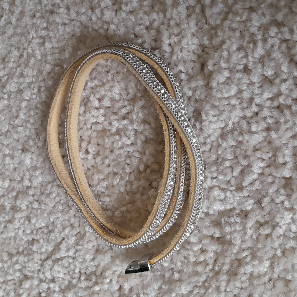 Bracelet - Picture 3 of 3